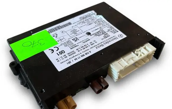 Mercedes-Benz E W238 Central body control module S370 A2389007704