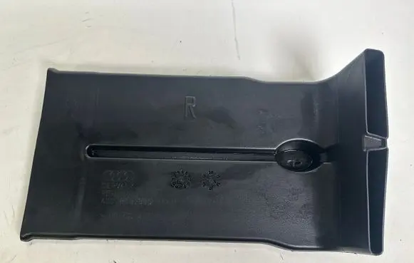 Audi A7 S7 4G Air intake duct part 4G0819830