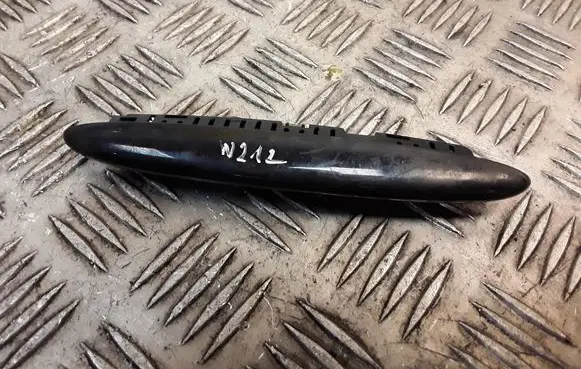 Mercedes-Benz E W212 Parking PDC sensor display screen A1715420123 1715420123