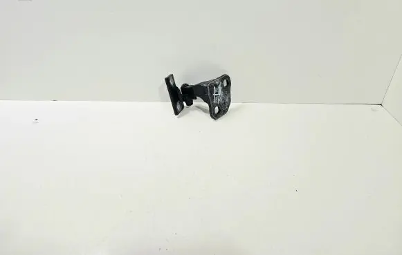 BMW 7 E65 E66 Front door lower hinge 