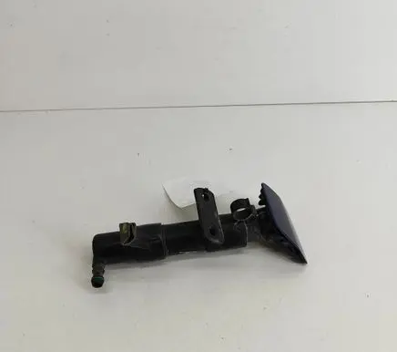 Volkswagen Touareg I Headlight washer spray nozzle 7L6807751B 7L6955978A