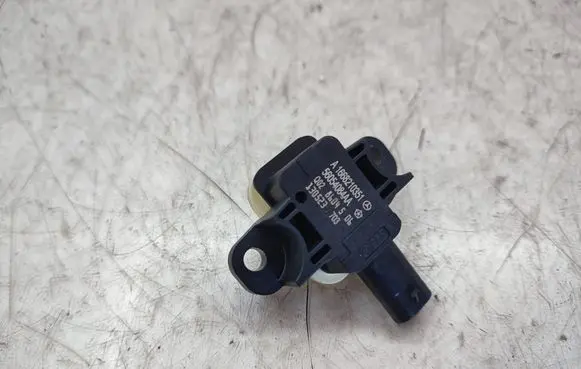Mercedes-Benz ML W166 Airbag deployment crash/impact sensor A1668210351