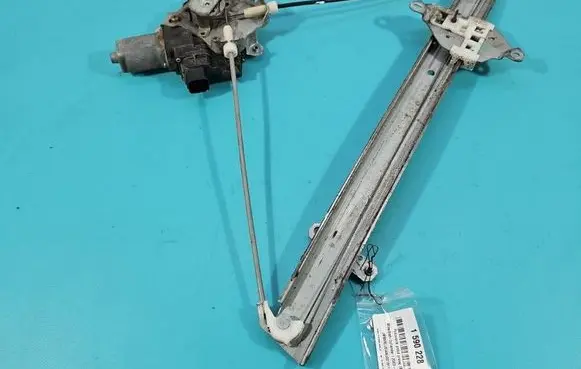 Mitsubishi Outlander Front door window regulator with motor MR573886RH IMPRK1590228