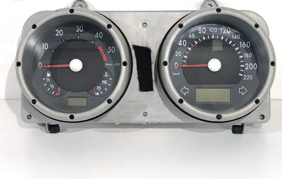 Speedometer (instrument cluster)