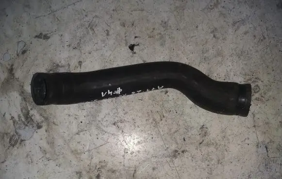 Volvo XC90 Engine coolant pipe/hose 08634067
