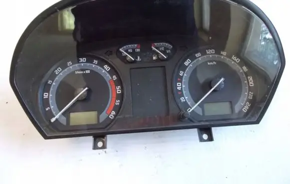 Skoda Fabia Mk1 (6Y) Speedometer (instrument cluster) 6Y0920883D