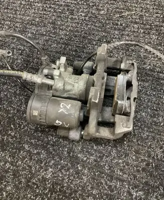BMW X2 F39 Rear brake caliper 6883027