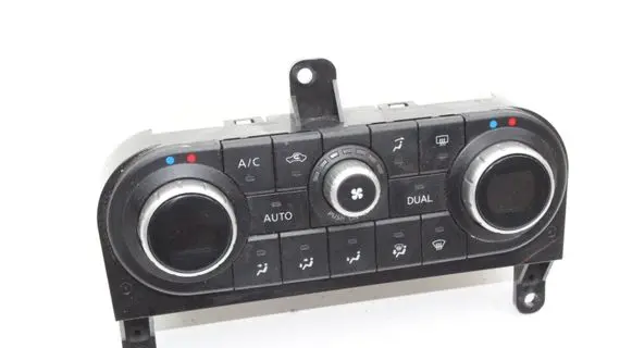 Nissan Qashqai Interior fan control switch 27500BB50A
