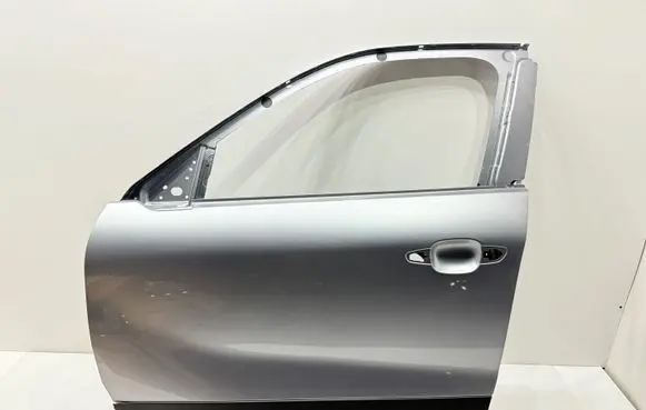 Opel Mokka B Front door