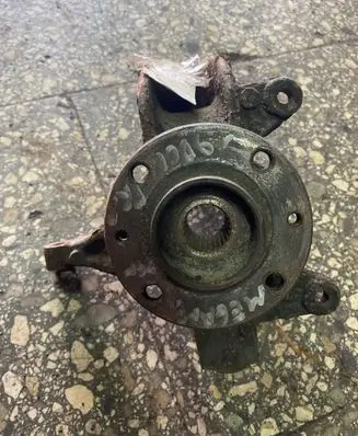Renault Megane II Front wheel hub