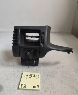 Opel Vectra B Central console control unit 384728