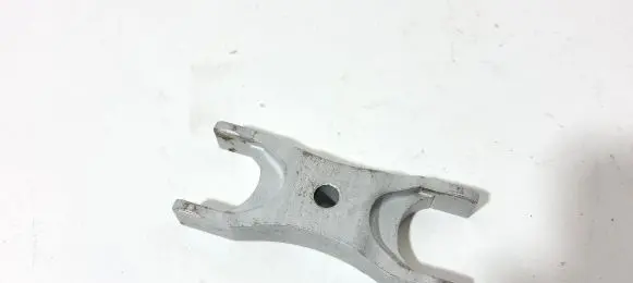 Volkswagen Crafter Fuel Injector clamp holder 03L216A