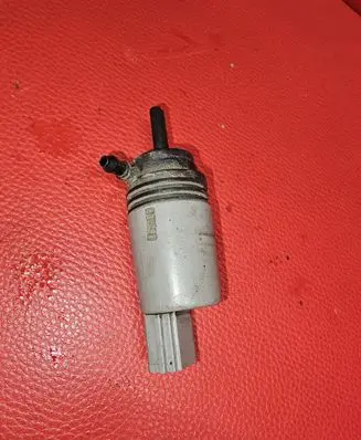 BMW 5 E60 E61 Windshield washer spray nozzle 6934159 22557610