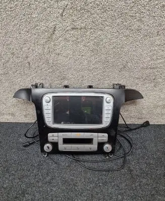 Ford S-MAX Radio/CD/DVD/GPS head unit 7S7T18C612AF W8GA11303 AD09FOCUS7010S