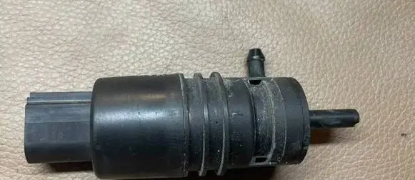 BMW 7 F01 F02 F03 F04 Windscreen/windshield washer pump 6934160 18385611