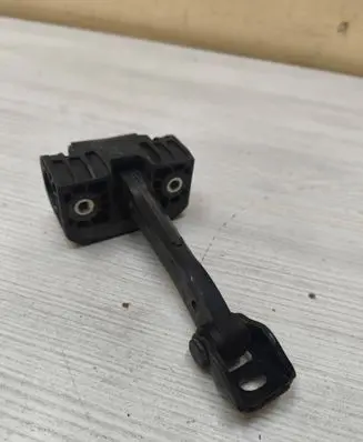 BMW 3 E90 E91 Rear door check strap stopper 7176808