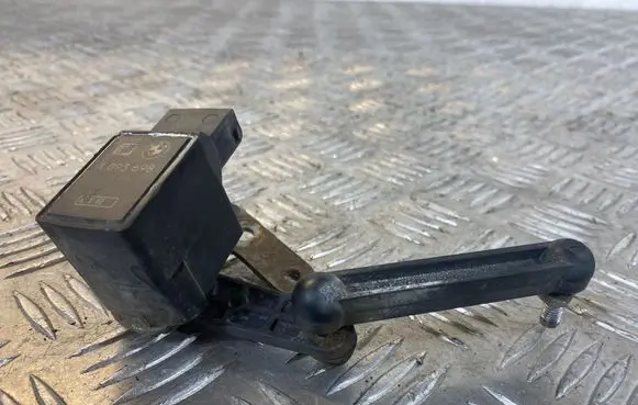 BMW 5 E39 Headlight/headlamp level sensor 1093698