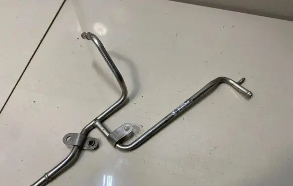 Seat Altea Fuel return line/hose 03L201360R