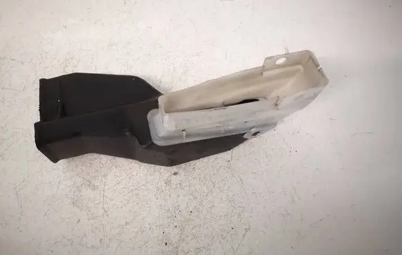 Volkswagen PASSAT B5 Cabin air duct channel 3B0819504