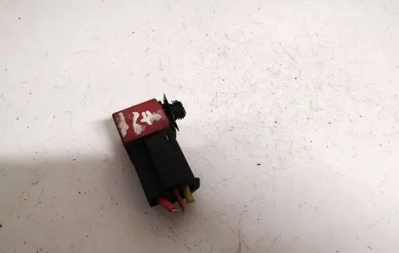 Renault Espace - Grand espace IV Other relay 8200253922