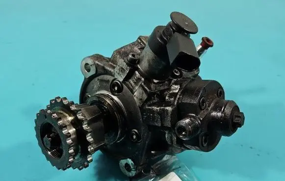 BMW 3 F30 F35 F31 Fuel injection high pressure pump 0445010517 IMPRK1524091