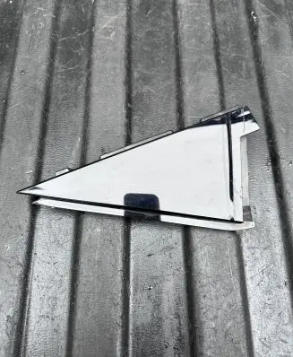 Rear side glass trim