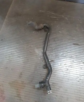 Volkswagen Touran II Engine coolant pipe/hose 5N0121065