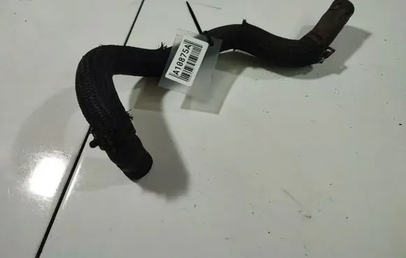 Toyota Auris 150 Engine coolant pipe/hose