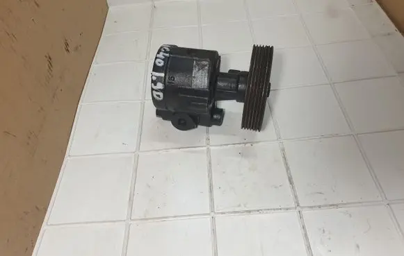 Volvo S40, V40 Power steering pump 7700872130 7700869534