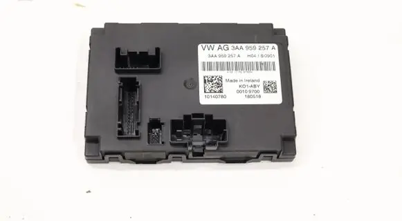Volkswagen Golf VII Other control units/modules 3AA959257A