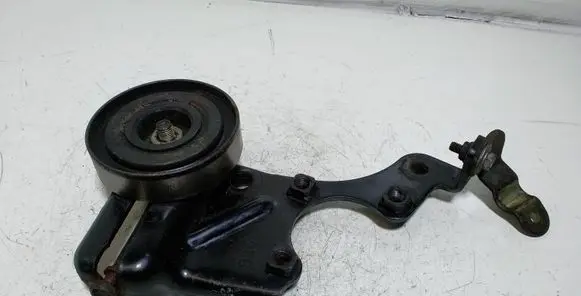 Toyota Avensis T250 Other engine bay part
