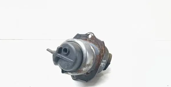 BMW X5 E70 Engine mount bracket 6787103