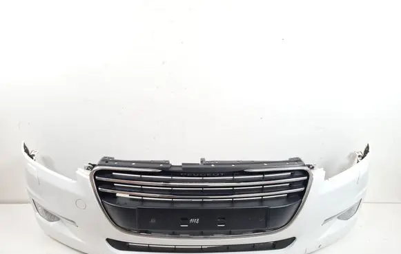 Peugeot 508 Front bumper