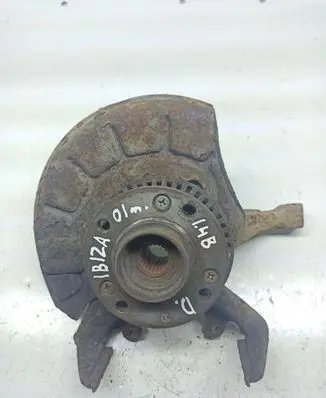 Seat Ibiza II (6k) Front wheel hub