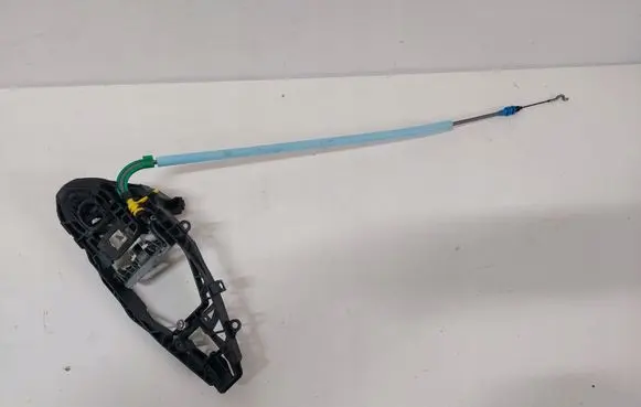 BMW X5 G05 Front door exterior handle/bracket 9881775