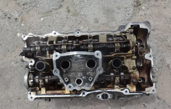 BMW 3 E46 Engine head 7505422