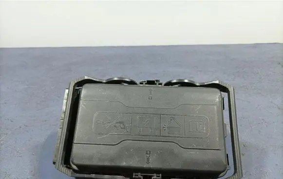 Opel Insignia A Fuse box set 39116627