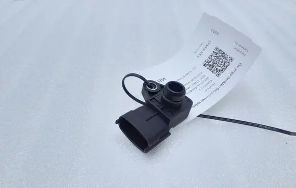 Hyundai Genesis Air pressure sensor 393003C500 9480930210