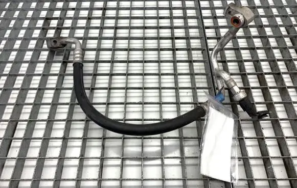 Ford Focus Air conditioning (A/C) pipe/hose F1F119N601HC