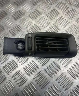 Volvo V70 Dash center air vent grill 9158448