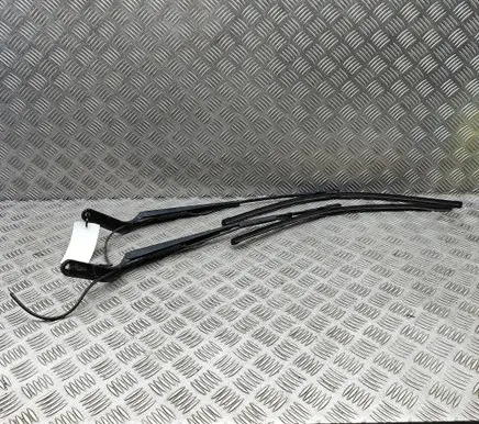Mercedes-Benz Sprinter W907 W910 Windshield/front glass wiper blade A9108203400 A9108203500