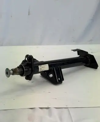 Mercedes-Benz SLK R170 Steering wheel axle A1704600516 258756