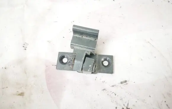 BMW 5 E60 E61 Rear door lower hinge 7068087