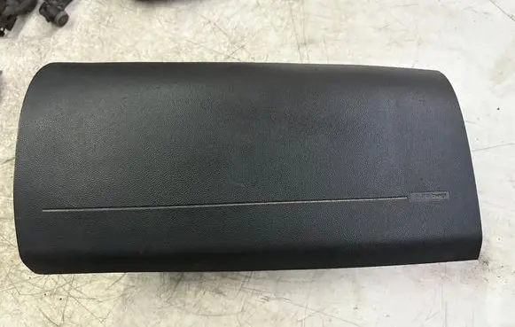 Passenger airbag