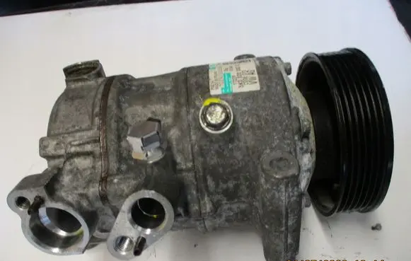 Peugeot Partner III Air conditioning (A/C) compressor (pump) 5K0820803C