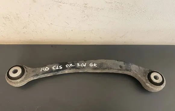 Mercedes-Benz CLS C219 Rear control arm A2303520001 R2303521805