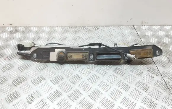 Skoda Superb B5 (3U) Tailgate opening switch 