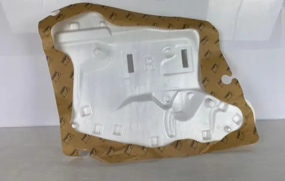 Citroen C4 Cactus Front door sound insulation 9801003880