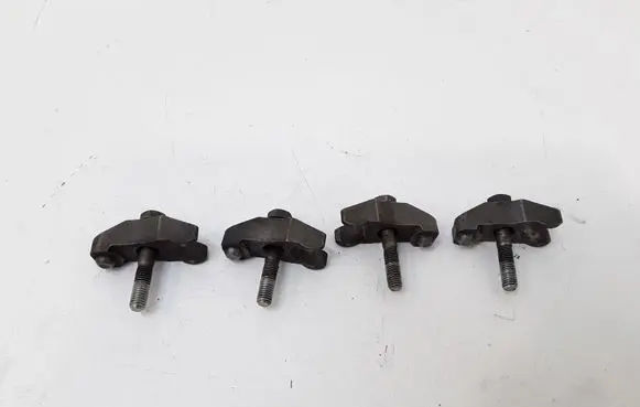 Skoda Octavia Mk1 (1U) Fuel Injector clamp holder