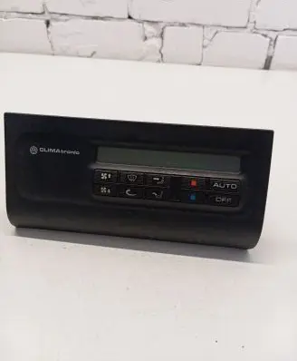 Volkswagen PASSAT B5 Climate control unit 3A0907044 9BG72496100